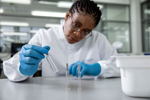 Accelerating self-administration and homecare: SCHOTT Pharma launches large-volume prefillable glass syringe