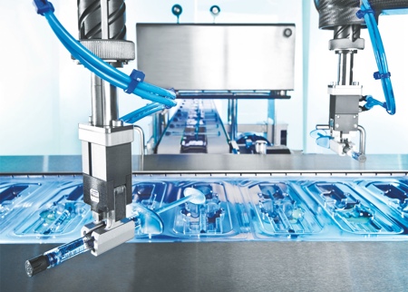 ACHEMA: Schubert-Pharma presents prototype of a packaging machine without an electrical cabinet