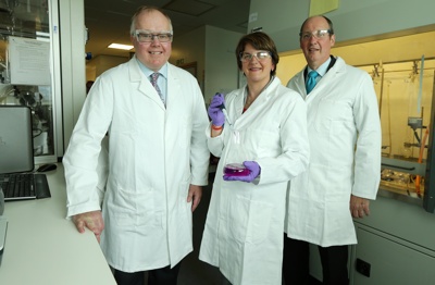 Almac and Queen’s University Belfast announce £13m investment in cancer research