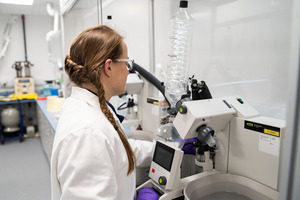 Almac expands manufacturing, packaging and peptide production capacity with purpose-built facilities