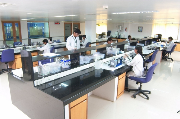 Anglo/Indian CRO upgrades data monitoring with Watson LIMS