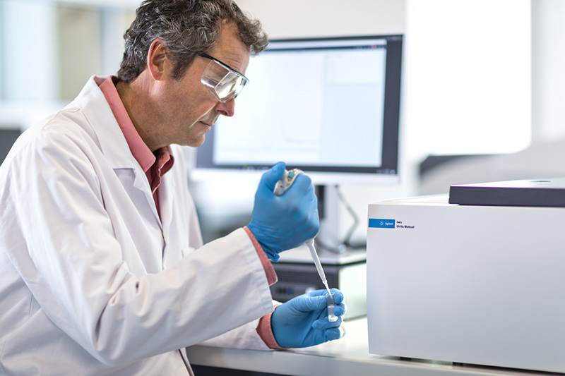 Agilent announces the Cary 3500 UV-Vis Spectrophotometer Compatibility with OpenLab