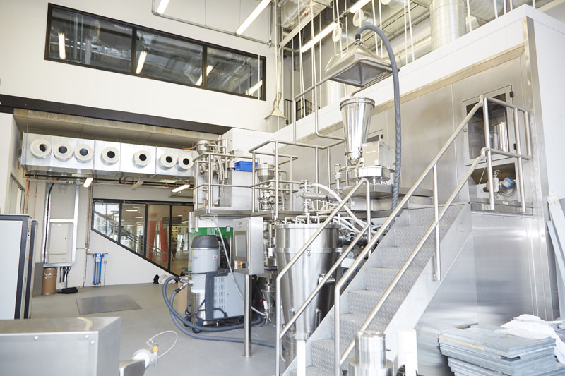 At the heart of the university’s plant is GEA’s ConsiGma, a multipurpose platform that has been designed to transfer powder into coated tablets in development, pilot, clinical and production volumes in a single compact unit