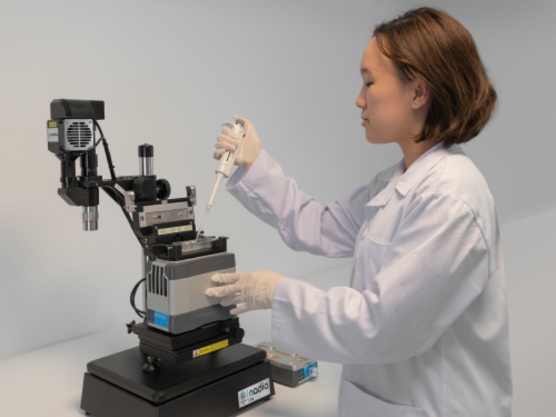 Dolomite Bio launches microfluidic system for genomics