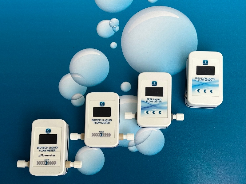 Expanded range of real-time liquid flowmeters