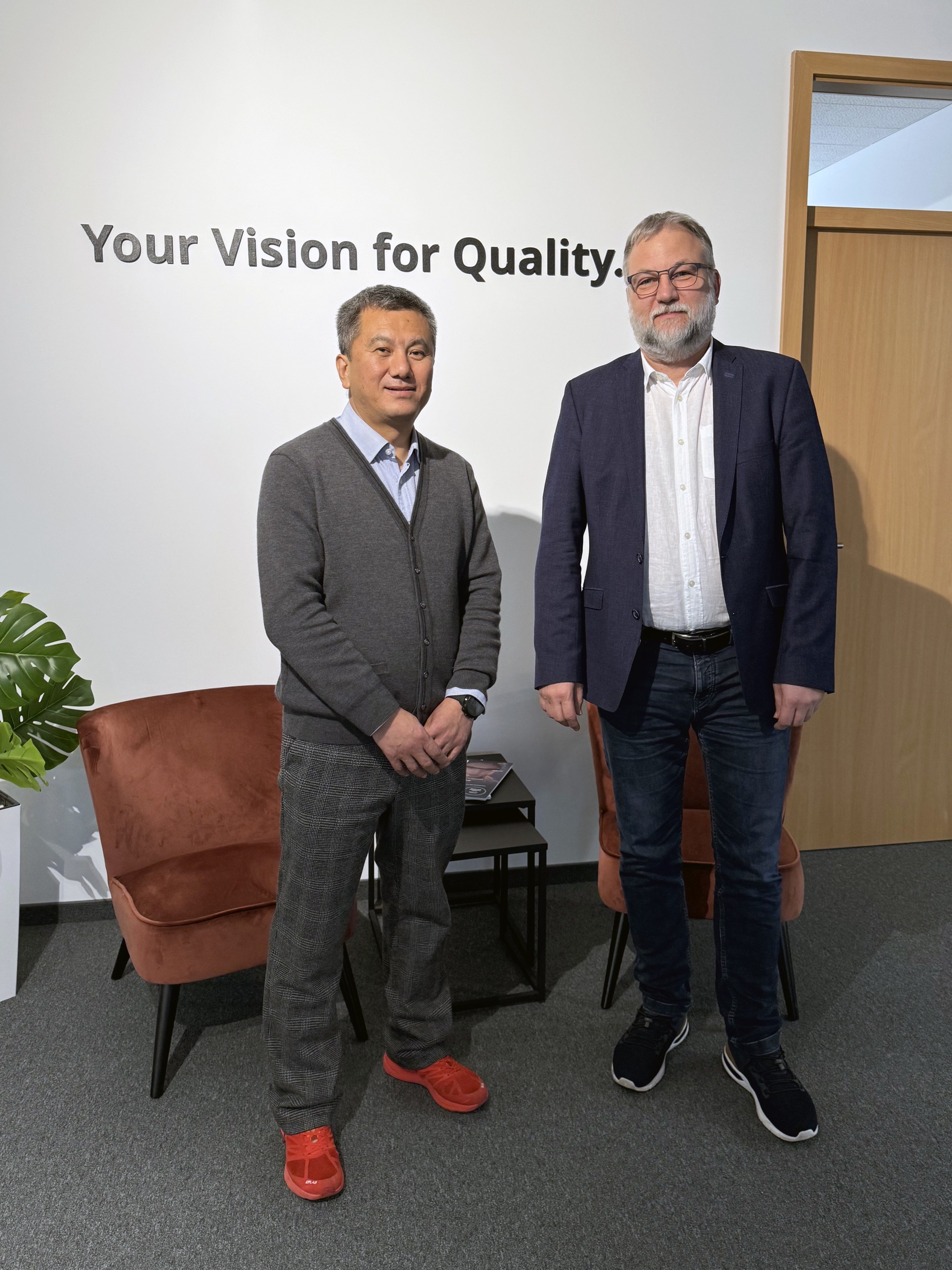 EyeC appoints Beijing Transwest Automation as Chinese distribution partner