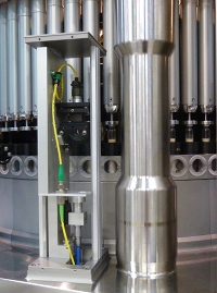 HSA module integrated into a vision inspection machine for complementary leak testing (without housing)