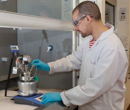Asynt adds PressureSyn high pressure reactor to product range