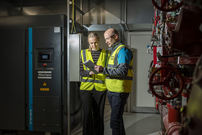 Atlas Copco reduces environmental impact and improves compressed air consumption for Eakin Healthcare