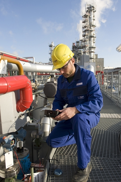 BASF opens sustainable intermediates plant