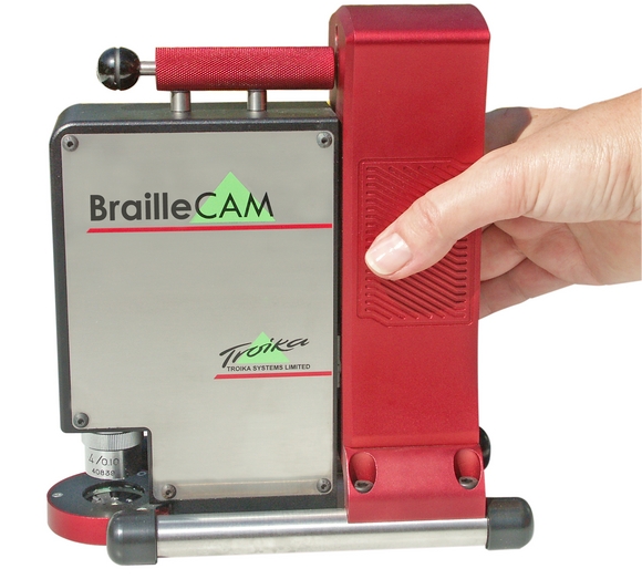 BrailleCAM accurately measures Braille dots 