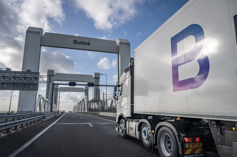 Brenntag Pharma signs exclusive European distribution agreement with Evonik for REXIM GMP amino acids