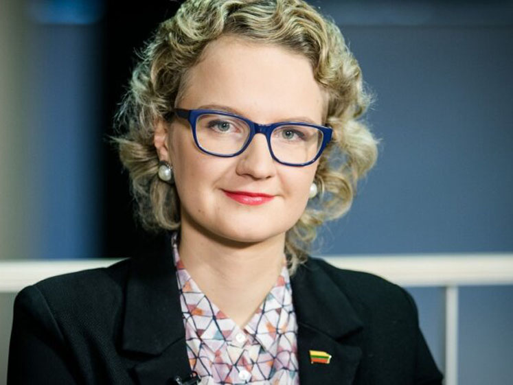 Aušrinė Armonaitė