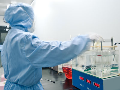 China invests billions to catch up with western pharma 