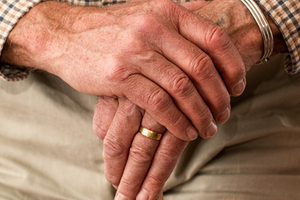 Collaboration to identify relapse triggers of Rheumatoid Arthritis
