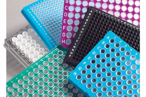 Coloured 96-well skirted PCR plates