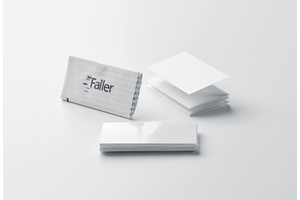 Combined patient leaflet and alert card