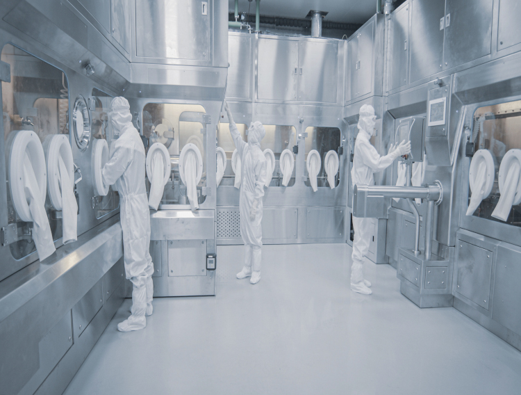 Dara and Telstar cooperate on vial filling line