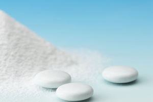 Directly compressible powder gum