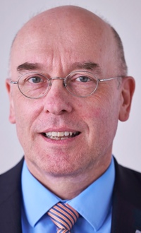 Dr Roland Langfeld becomes new Chairman of the German Society of Material Science e.V.