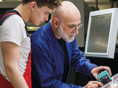 Essentra announces national apprenticeship programme