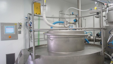 Handling potent drug materials
