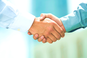 Invent Farma/neuraxpharm Group announces the acquisition of FB Health in Italy