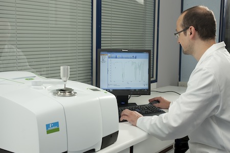 IR spectroscopy crosses new frontiers