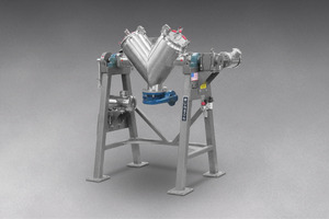 Lab Vee Cone blender has intensifier bar, air brake