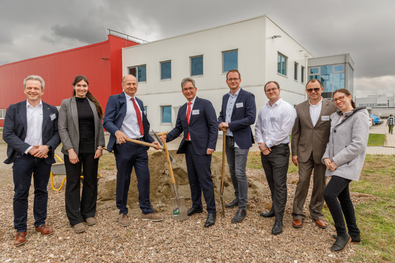 Lyocontract invests €50m in new freeze-drying facility with Syntegon vial line