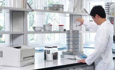 Mettler Toledo XP balance simplifies sieve analysis