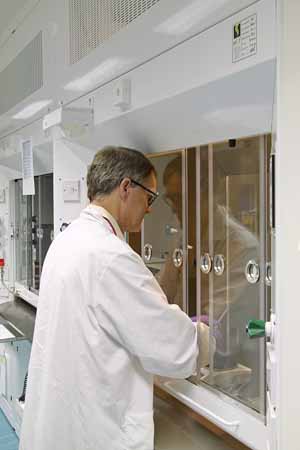New Cardiff radiochemistry facility fully operational