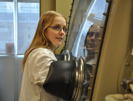 New catalyst promises cheaper, greener drugs for the future