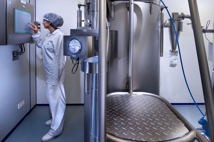 Niche CDMO adds spray drying for highly potent drugs  