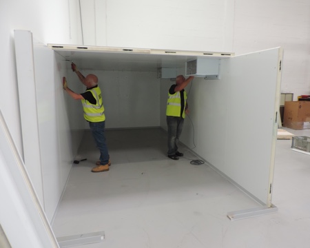 PharmaFreight installs cold room at MHRA-licensed warehouse
