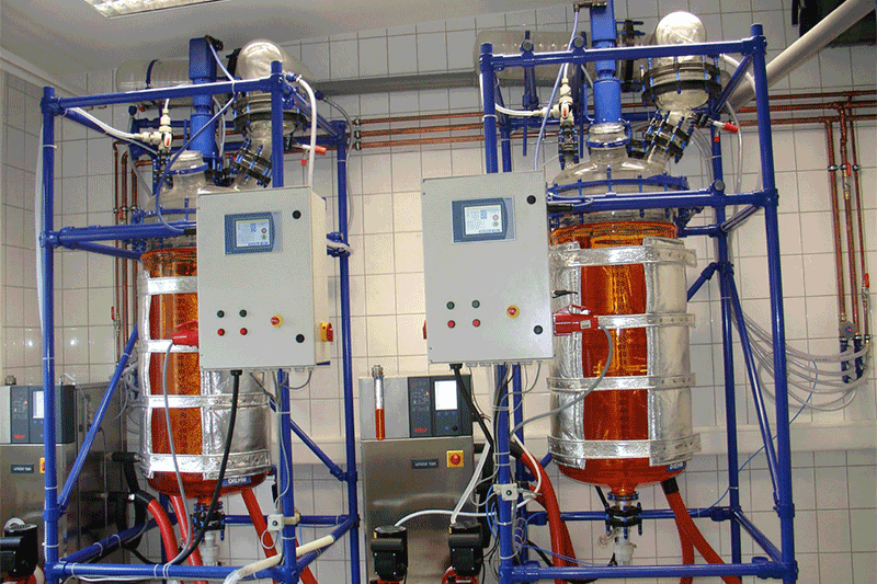Precision-engineered glass reaction and distillation systems up to 150 litres