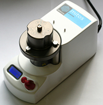 Pulseless liquid flow provides optimum smoothness