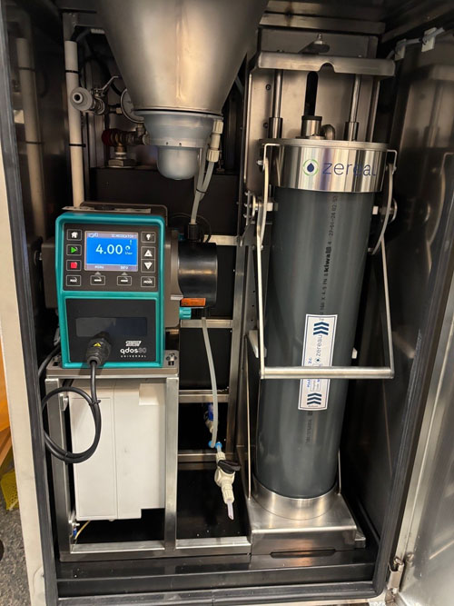 Qdos CWT pumps help Zereau to remove drug residues from hospital wastewater