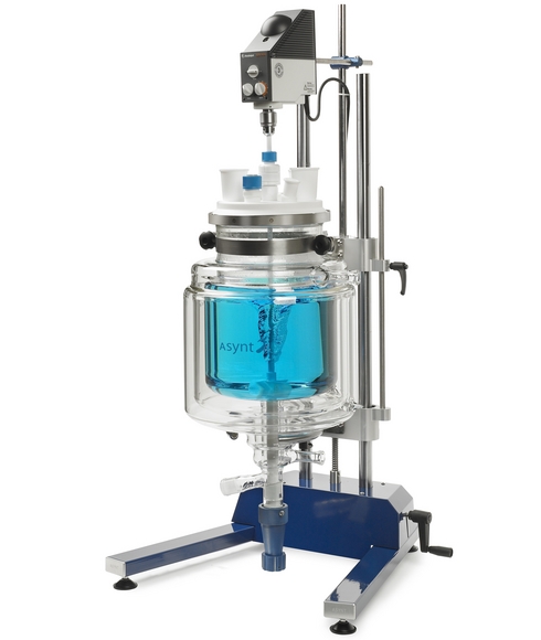 ReactoMate Super handles larger glass vessels and volumes
