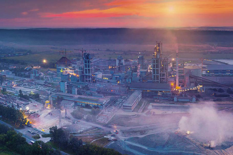 Reducing a chemical manufacturing plant’s energy demand