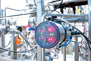 Saving time and space with advanced process control solutions
