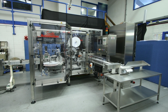 Sewtec system applies labels to single and multipack pharma cartons