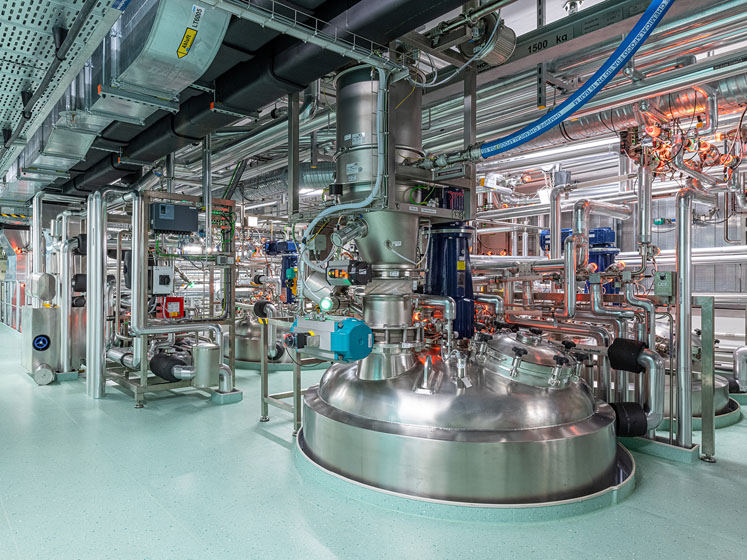 The design and modularisation of API synthesis plants