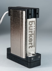 The new micro-valve Type 6712 from Burkert: fast, quiet and small