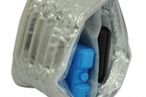 Thermal pouch protects medicines in transit
