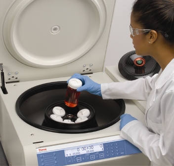 Thermo Fisher Scientific three-litre centrifuges combine speed and versatility 