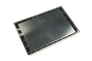 UV-clear microplates for DNA purity checking