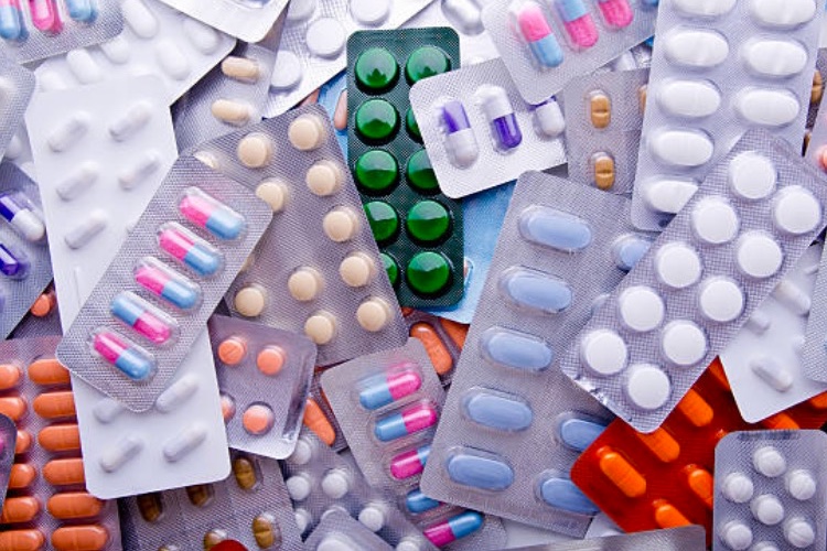 What are the major trends in pharma packaging in 2018?