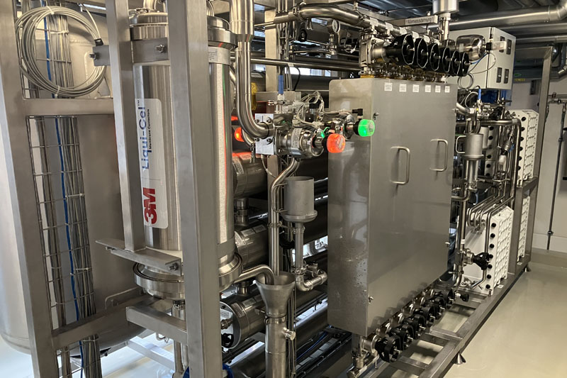When the chemistry is right: Vetter expands capacities with a pure water generator from Pharmatec